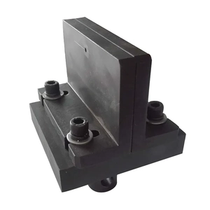 Máquina de prueba universal electrónica controlada por microcomputadora